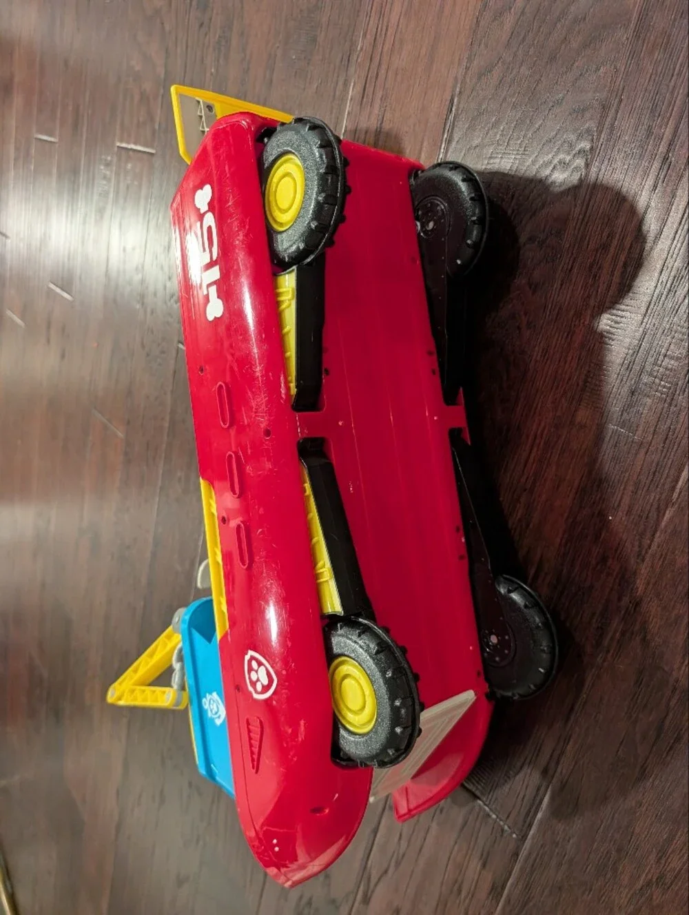 PAW PATROL Sea Patroller Rescue Ship Toy with Yellow Crane